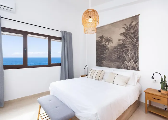 Home2book Enchanting Seaviews Duplex, Pool&terrace דירה