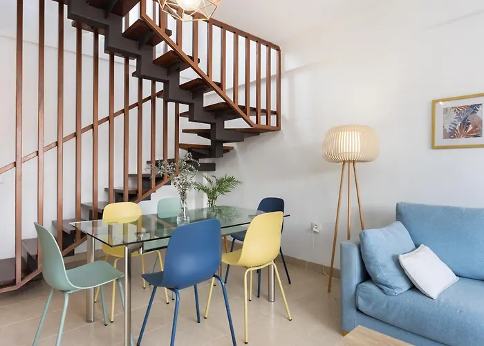 Home2book Enchanting Seaviews Duplex, Pool&terrace קנדלריה