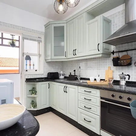 Home2book Enchanting Seaviews Duplex, Pool&terrace Candelaria