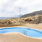 Home2book Enchanting Seaviews Duplex, Pool&terrace * كانديلاريا